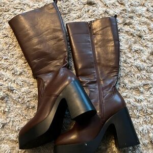 PrettyLittleThing Dark Brown Platform Heeled Boots